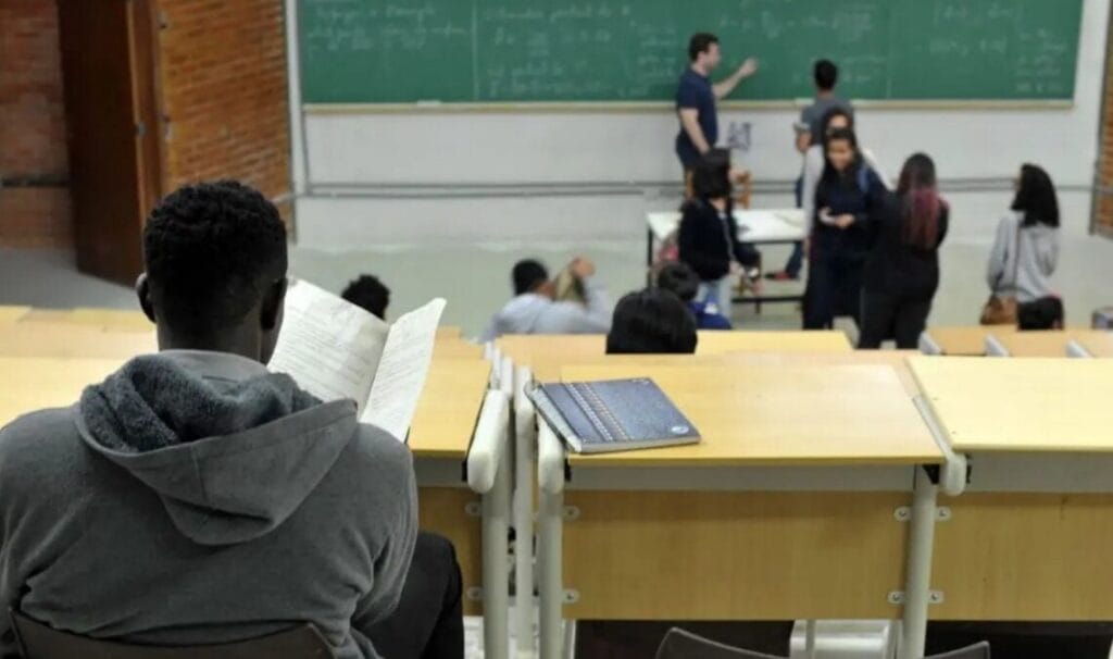 Inscrições do Prouni acabam nesta terça (28); tire suas dúvidas