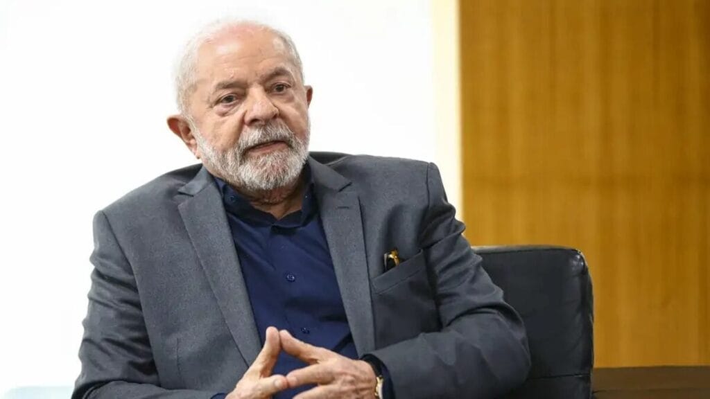 Lula sugere incluir mentiras de Bolsonaro e ‘golpe’ de Temer em galeria do Planalto