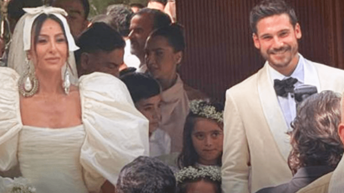 Sabrina Sato e Nicolas Prattes se casaram nesta sexta-feira (Foto: Reprodução)