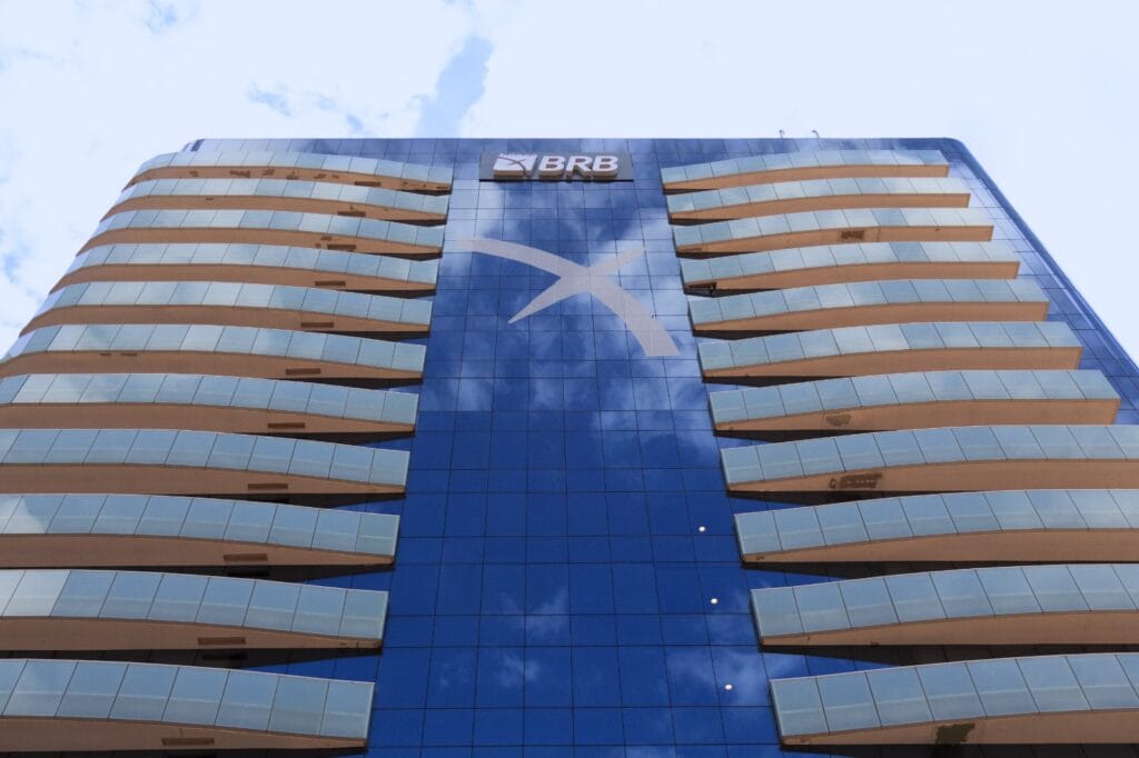 BRB consolida estratégia que garantiu recorde de R$ 1,3 bilhão em prêmios de seguridade