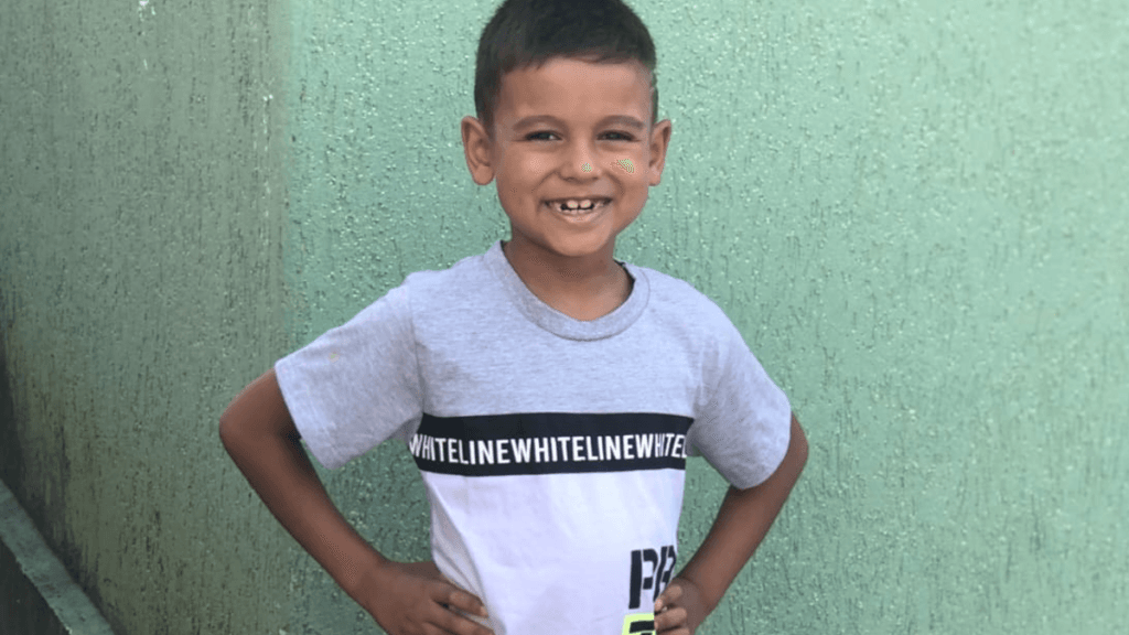 Carlos Davi recebe alta após 23 dias e aguarda diagnóstico de doença rara, em Goiânia