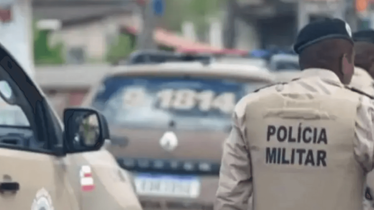 A Polícia Militar da Bahia confirmou a prisão dos três militares (Foto: Divulgação / PM-BA)