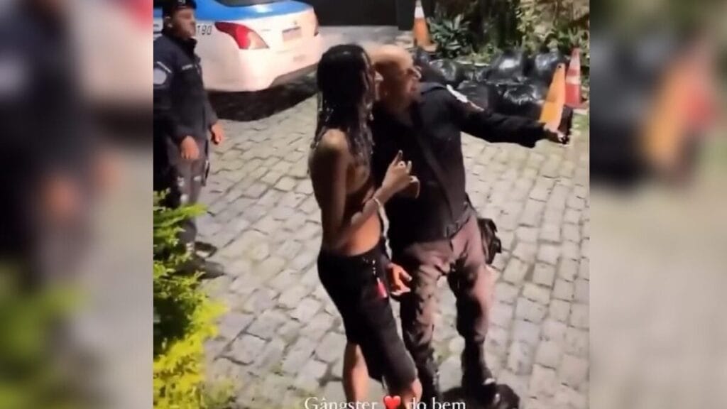 Policial militar do RJ é investigado por tirar foto com Oruam