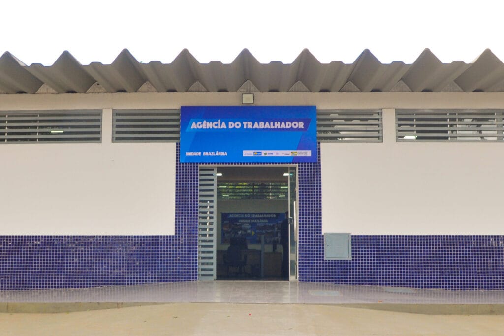 Abril começa com 593 vagas de emprego disponíveis nas agências do trabalhador