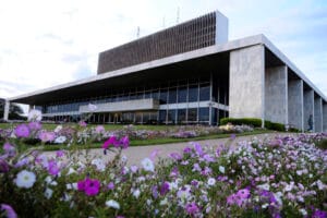 Comprovante de rendimentos de 2024 já está disponível no Portal do Servidor