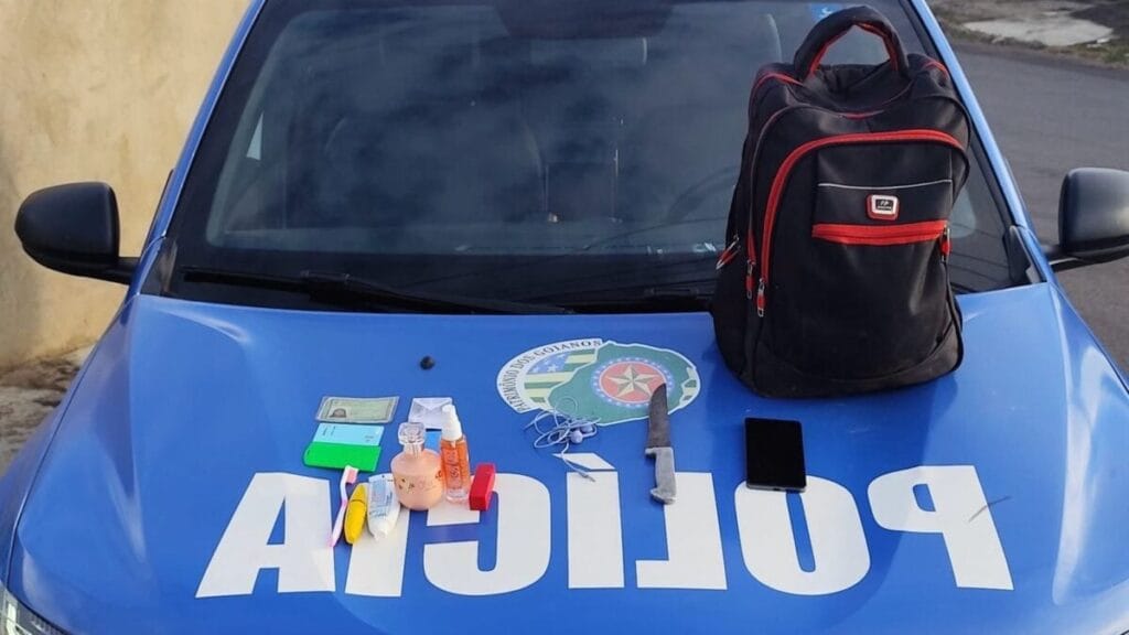 Homem rouba idosa em linha de ônibus de Goiânia