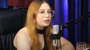 Influencer é desmascarada após fingir ser jornalista da ESPN e do Corinthians Luana Santos criou crachá e postava fotos em grandes jogos