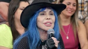 Baby do Brasil pede para que vítimas de abuso sexual perdoem agressores; vídeo A fala da cantora ocorreu num culto em São Paulo