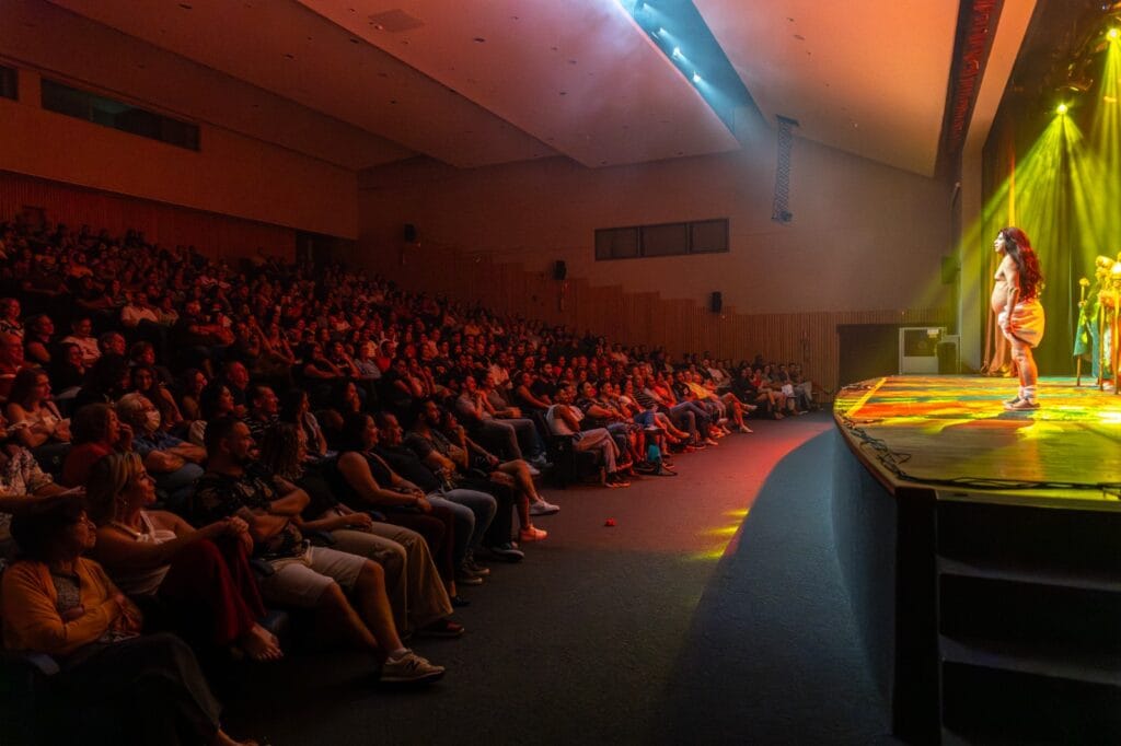 Teatro da Caesb terá peça infantil e comédias em março
