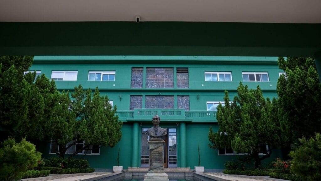 Palácio das Esmeraldas passa por restauração