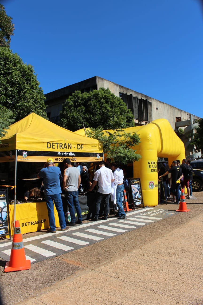 Detran-DF e UnB fazem ação para aumentar a segurança de pedestres