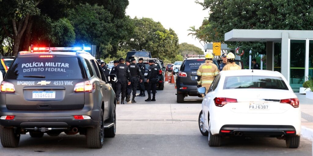 Justiça mantém preso acusado de tentar explodir bomba em ministério