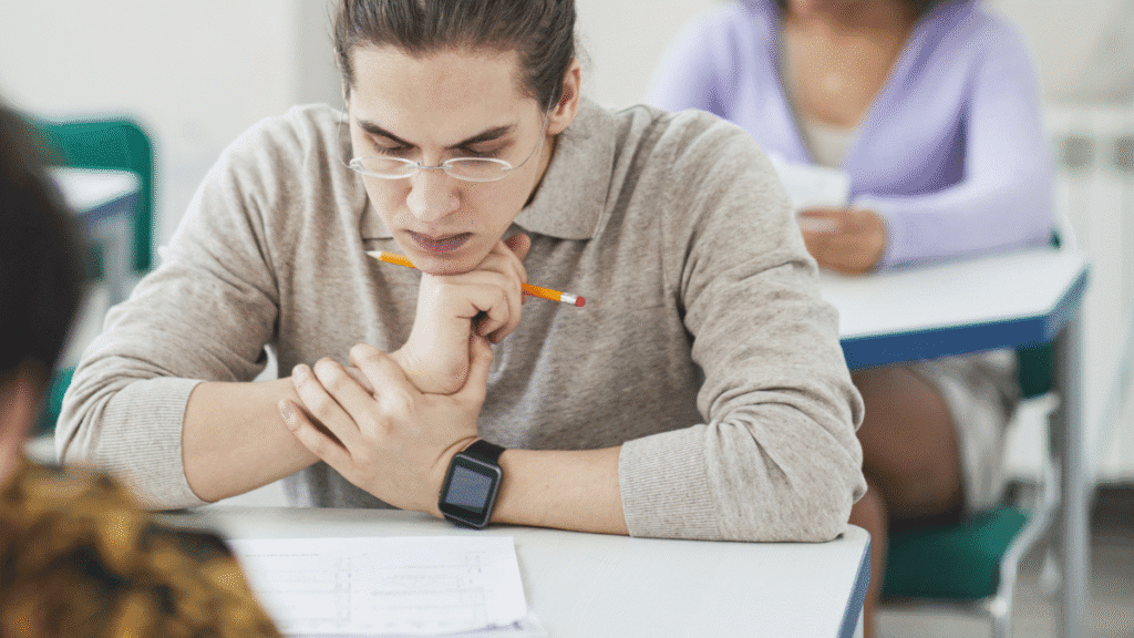 Prefeitura de Santo Antônio de Goiás divulga quatro editais de concurso; confira