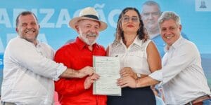 Governo assina acordo para acelerar regularização fundiária