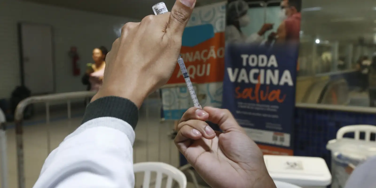 Gripe: São Paulo inicia vacinação em estações e terminais na segunda