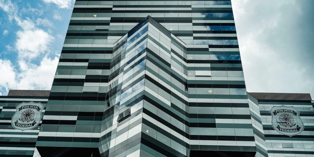 Inscrições para concurso da Polícia Federal são prorrogadas até dia 17