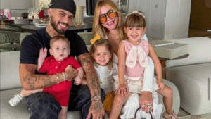 Virginia, Zé Felipe e os filhos (Foto: Reprodução)