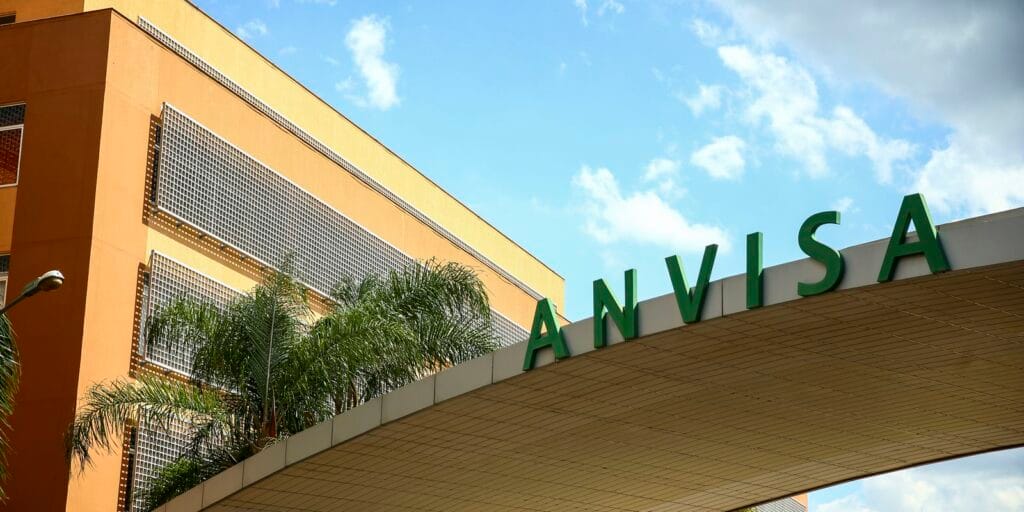 Anvisa aprova medicamento oral para tratar tumores cerebrais