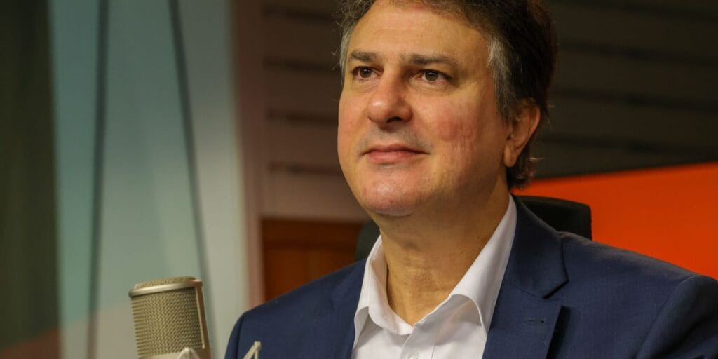 Camilo defende regulação digital para proteger público infantojuvenil