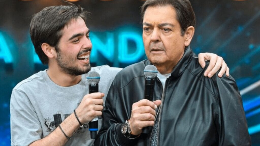 Faustão se recupera bem, apesar do estado de saúde complicado, diz João Silva