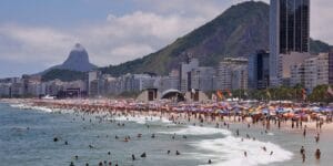 Justiça mantém prisão da dupla que furtou alemães em Copacabana