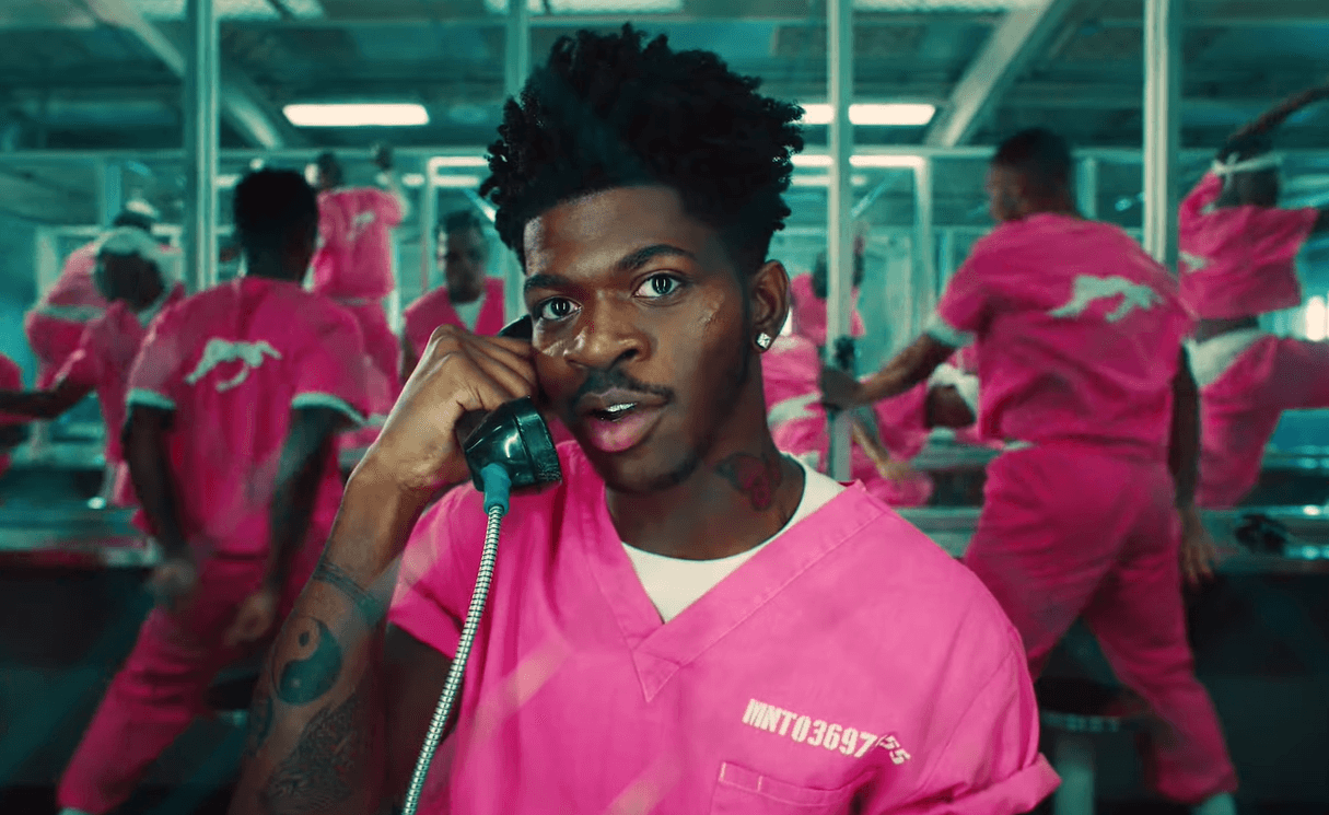 Lil Nas X é hospitalizado após possível overdose em Los Angeles; vídeo