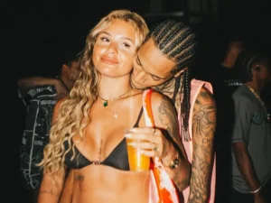Noiva de Oruam faz primeira visita ao rapper na prisão: ‘aliviada’