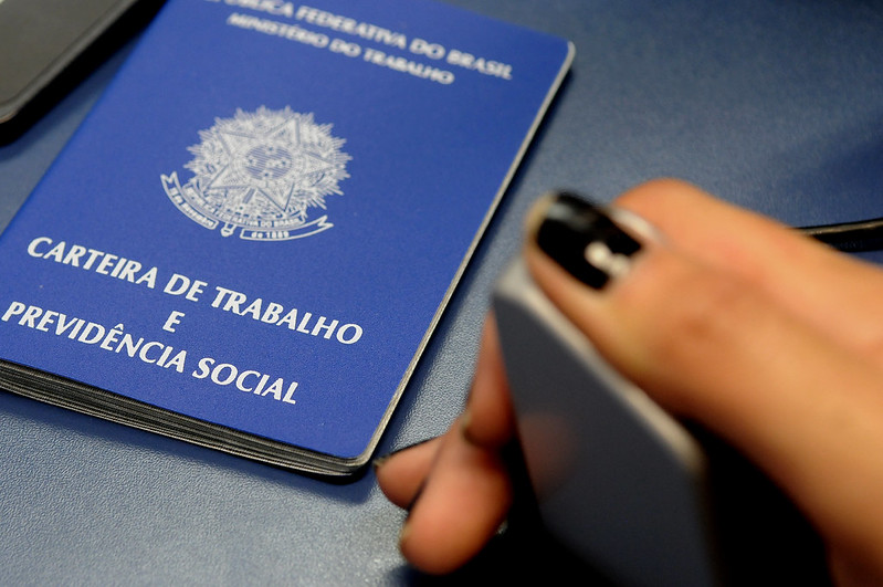 Agências do trabalhador oferecem 814 vagas no DF nesta terça