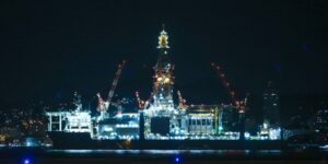 Apesar de liminar, Camex prorroga imposto sobre exportação de petróleo