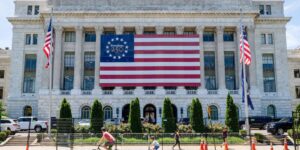Dívida dos EUA ultrapassa US$ 40 trilhões após governos Trump e Biden
