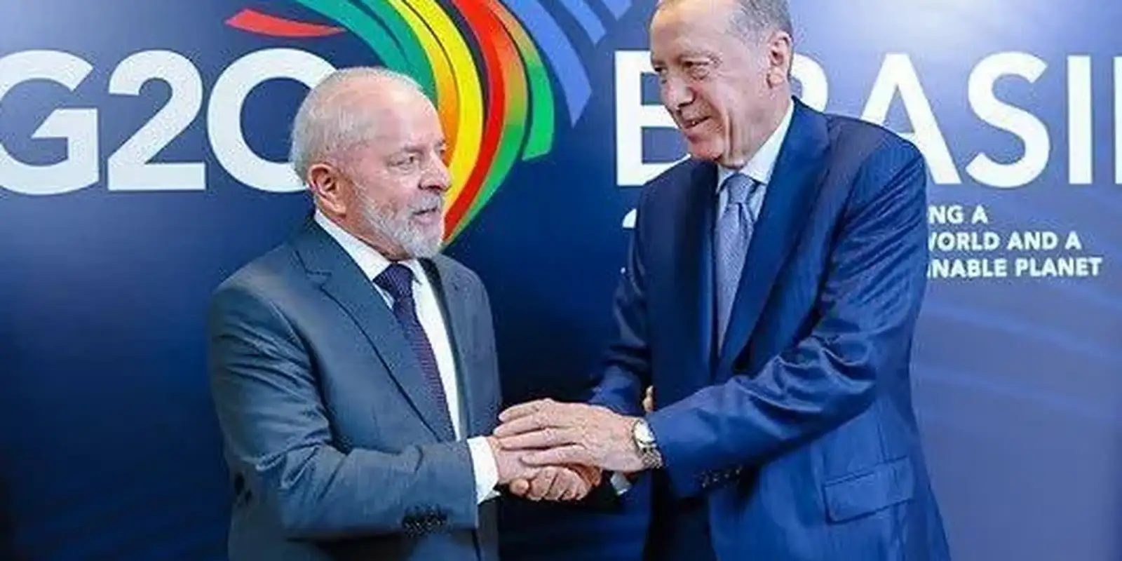 Lula e Erdogan combinam criação de conselho entre Brasil e Turquia