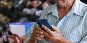 Mais de 5 milhões de brasileiros estão impedidos de apostar em bets