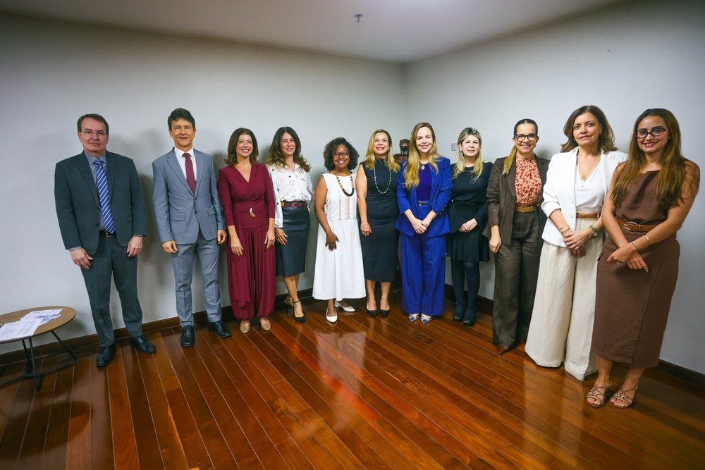 TJDFT recebe conselheira do CNJ para reunião institucional