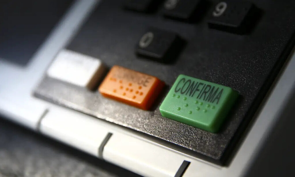 CLDF abre credenciamento para teste de integridade das urnas
