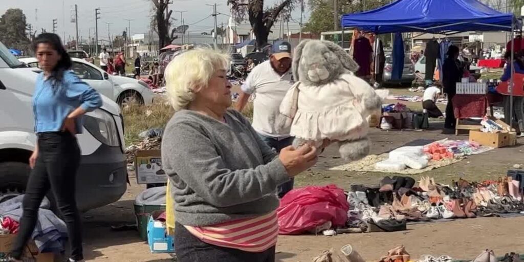 Pobreza na Argentina volta a subir e atinge 32,3% da população