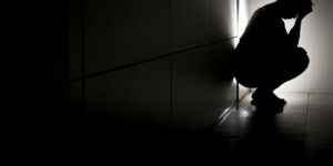 Prevenção ao suicídio: profissionais de saúde destacam riscos com bets