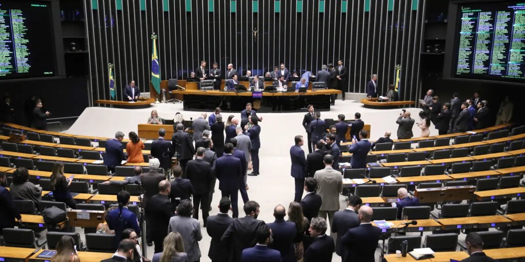 Cresce número de mulheres eleitas para o Congresso Nacional