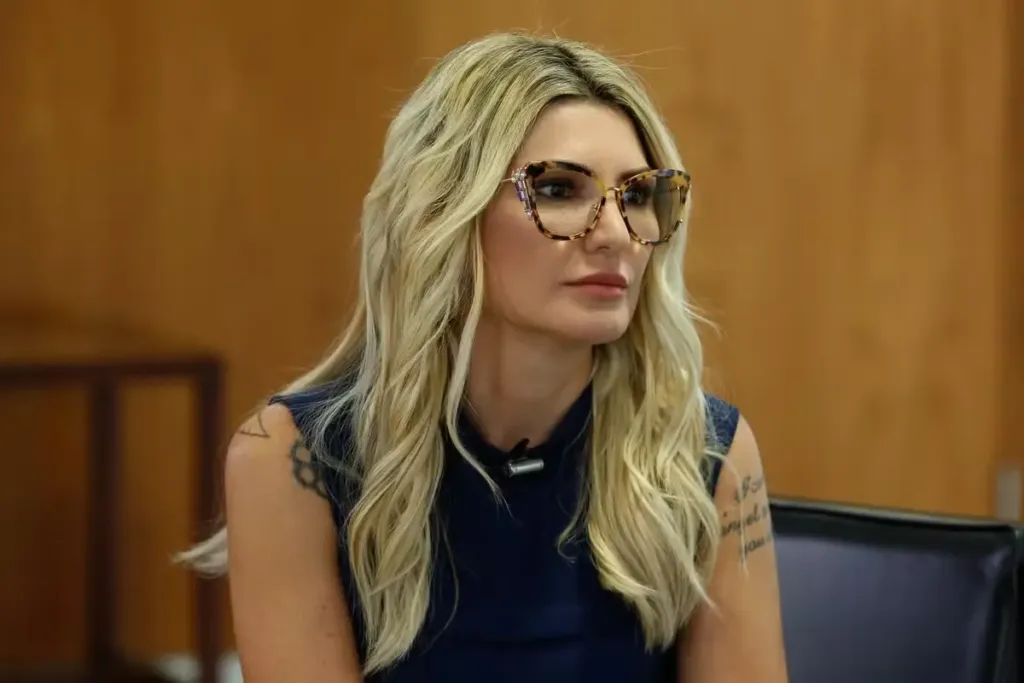 Derrotada nas eleições, Antonia Fontenelle gastou R$ 40 mil do fundo eleitoral com cabeleireiro