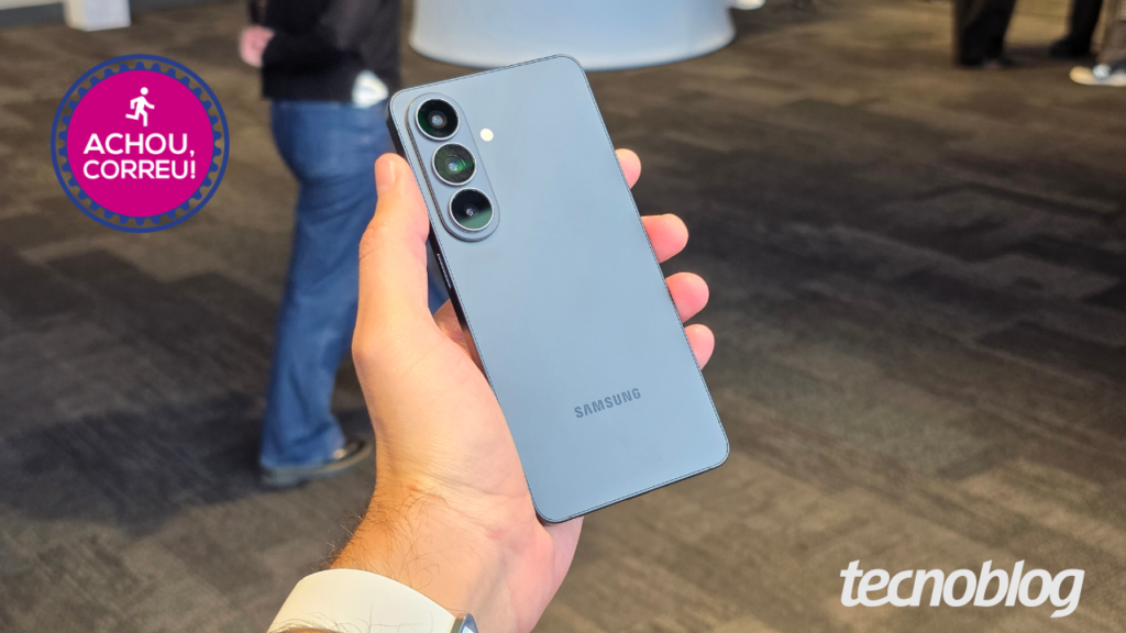 Galaxy S26 Plus cai para quase metade do preço com cupom