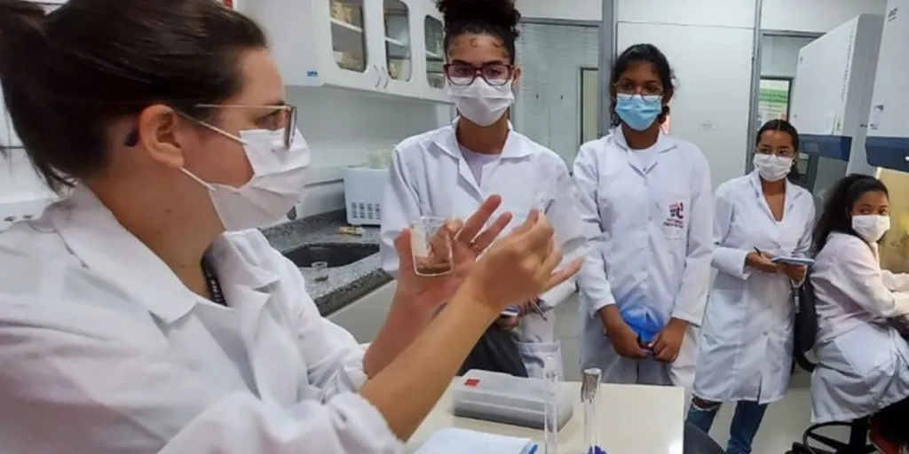 Inscrições para o Programa Futuras Cientistas vão até 6 novembro