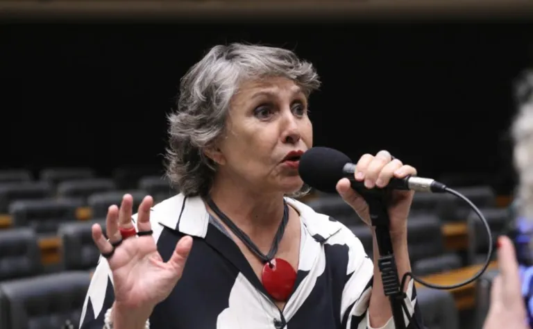 Paula Belmonte declara apoio à candidatura de Erika Kokay ao Senado