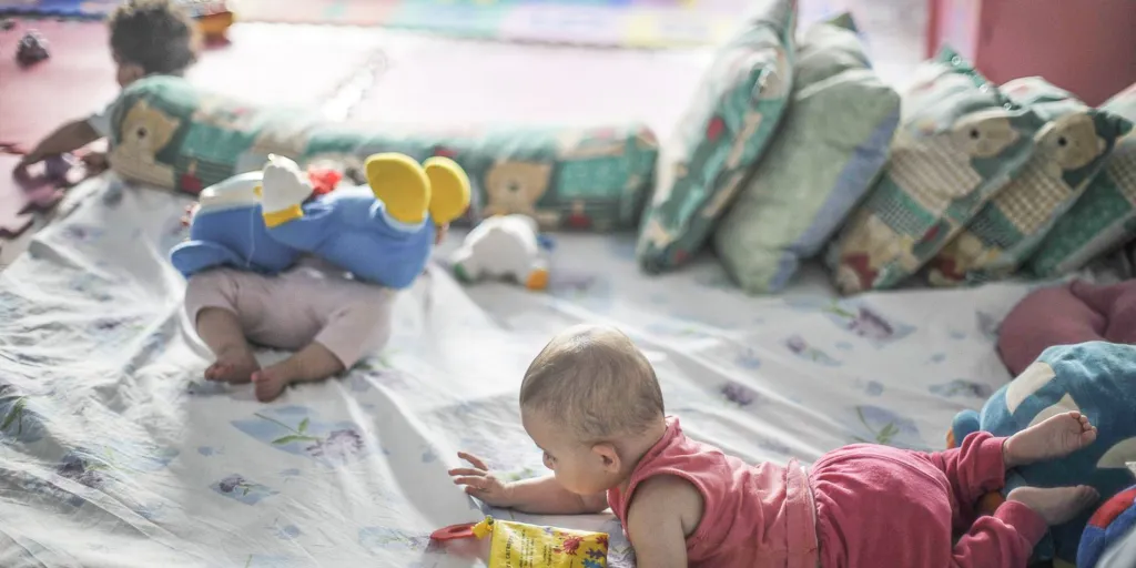 Quedas: mais de 330 mil crianças foram internadas no Brasil em 10 anos